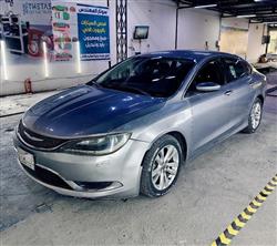 کرایسلەر 200